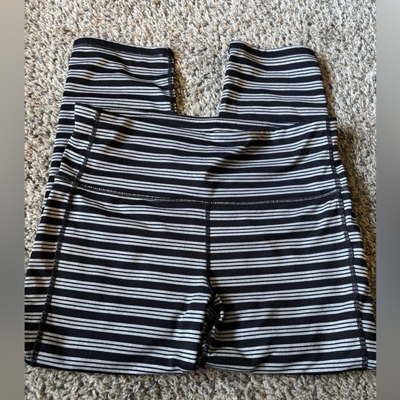 Athleta Striped Crop Leggings - Picture 1 of 5